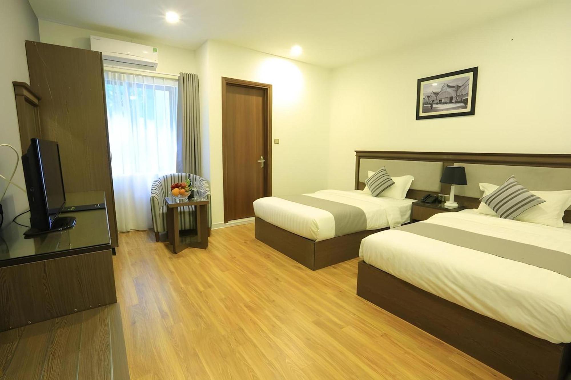 โรงแรมทริสต์ ฮานอย ภายนอก รูปภาพ